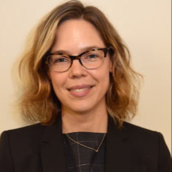 Portrait of Sarah Kern, LCSW, trauma therapist at the Manhattan Center for Trauma Studies